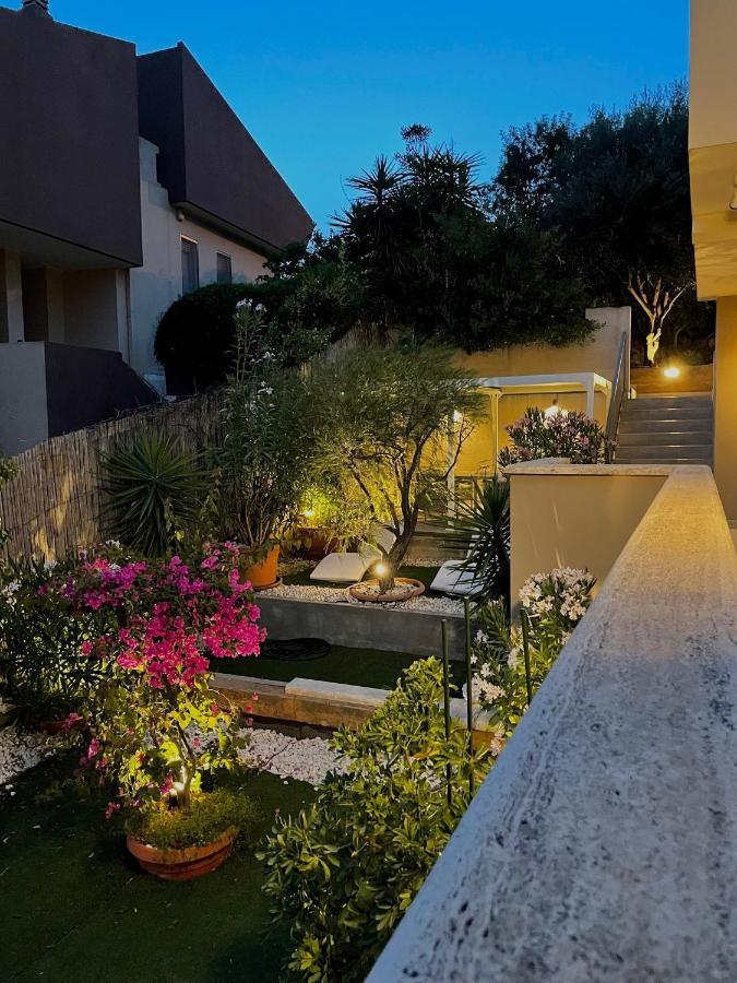 Al Poggio - Luxury Rooms Capoterra Exterior photo